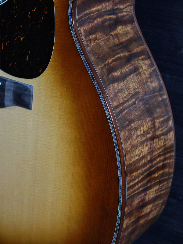 Martin O’ahu K-42 Hibiscus – Limited Edition Toasted Burst Koa Acoustic Guitar