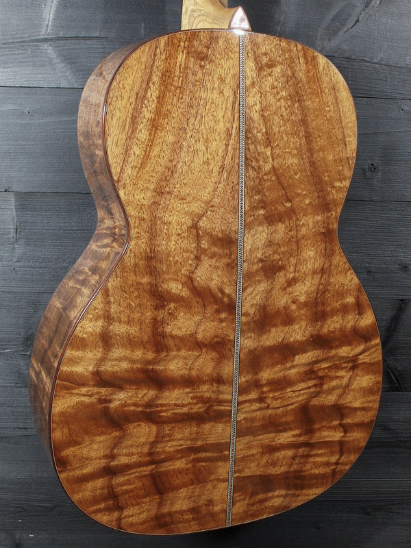 Martin O’ahu K-42 Hibiscus – Limited Edition Toasted Burst Koa Acoustic Guitar