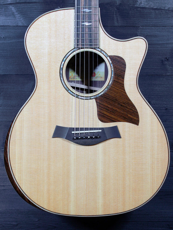 Pre-Owned Taylor 814ce DLX Rosewood / Spruce Acoustic-Electric Guitar