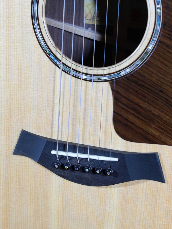 Pre-Owned Taylor 814ce DLX Rosewood / Spruce Acoustic-Electric Guitar