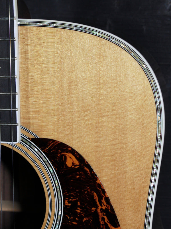 Martin D-41 Acoustic Guitar – Used | Very Good Condition | Original Hardshell Case Included