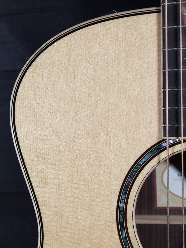 Pre-Owned Taylor 816e Grand Symphony Acoustic-Electric Guitar – Used / Consignment
