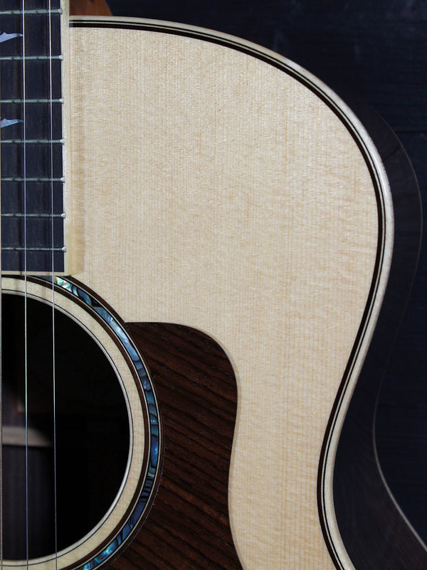 Pre-Owned Taylor 816e Grand Symphony Acoustic-Electric Guitar – Used / Consignment