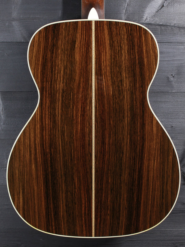Pre-Owned Martin J-40 — 1996 Very Good Condition