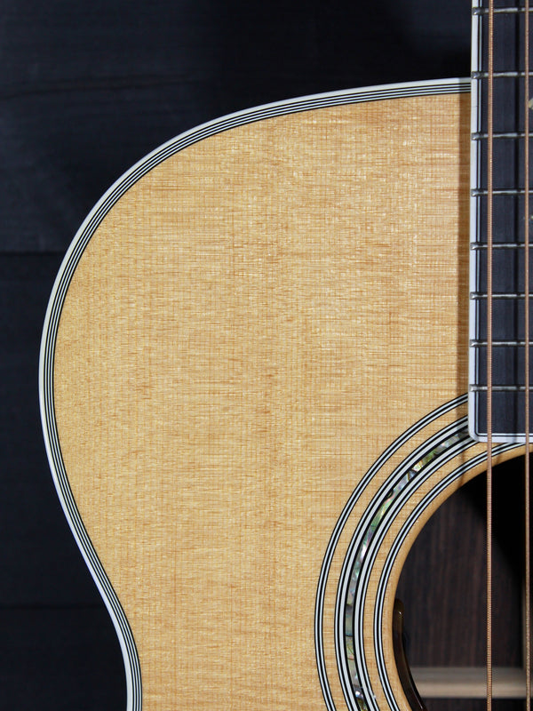 Pre-Owned Martin J-40 — 1996 Very Good Condition
