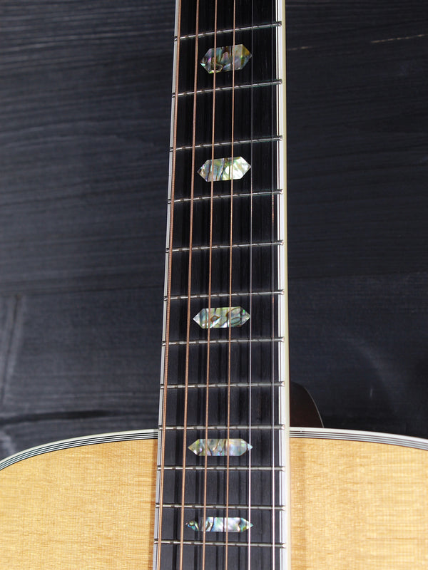 Pre-Owned Martin J-40 — 1996 Very Good Condition