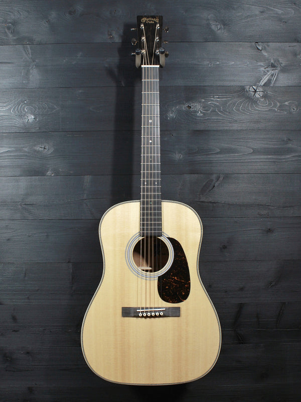 Martin O’ahu HG-28 – Solid Koa & Spruce Sloped-Shoulder Dreadnought Acoustic Guitar