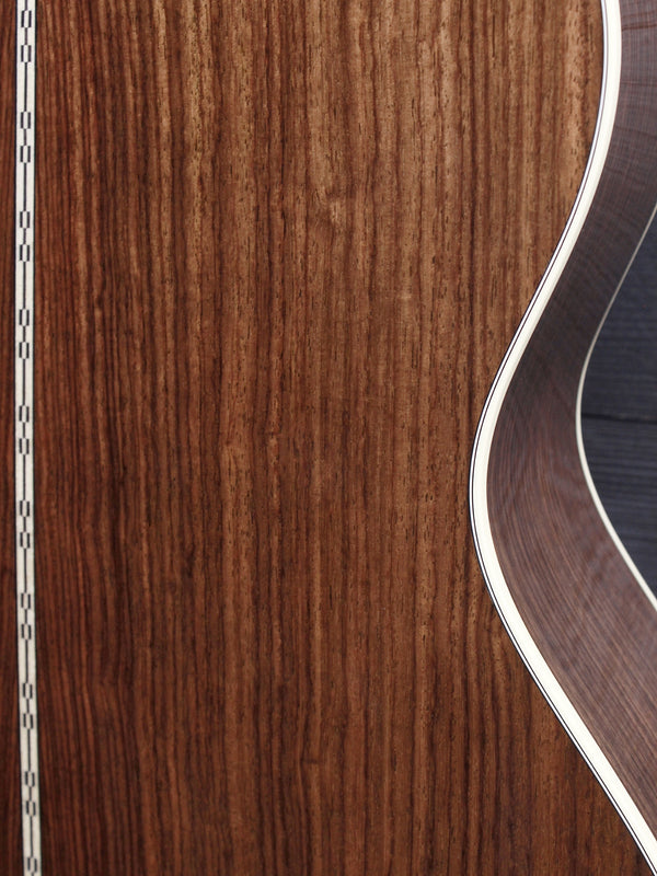 Custom Shop Martin OM — Engelmann Spruce / East Indian Rosewood / 1933 Ambertone