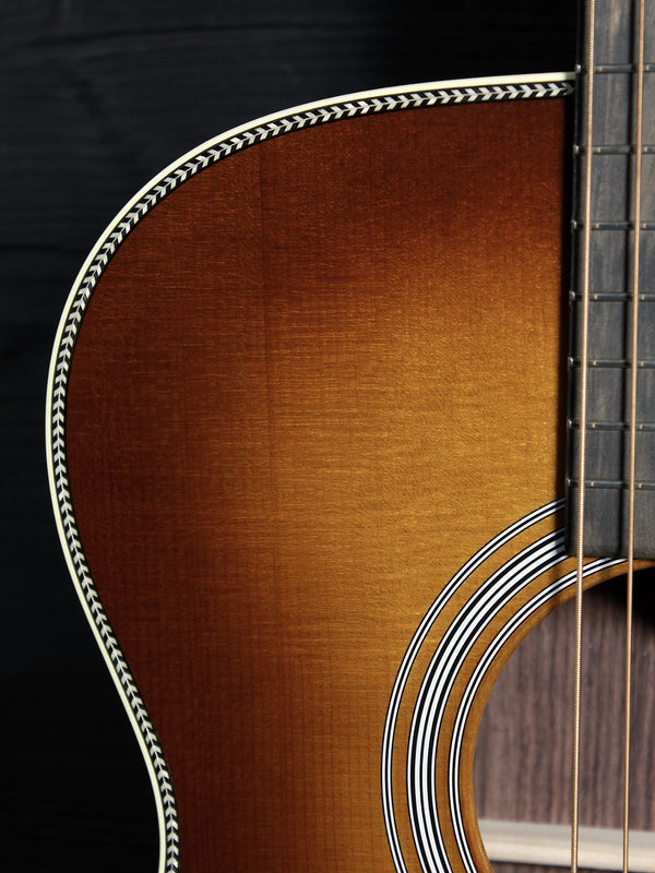 Custom Shop Martin OM — Engelmann Spruce / East Indian Rosewood / 1933 Ambertone