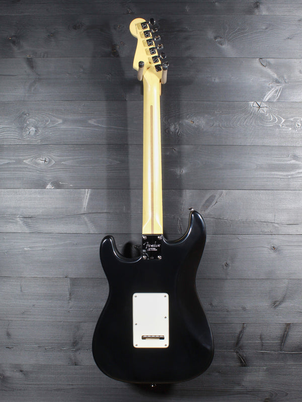 Fender American Strat Pre-Owned c.2004 — Black