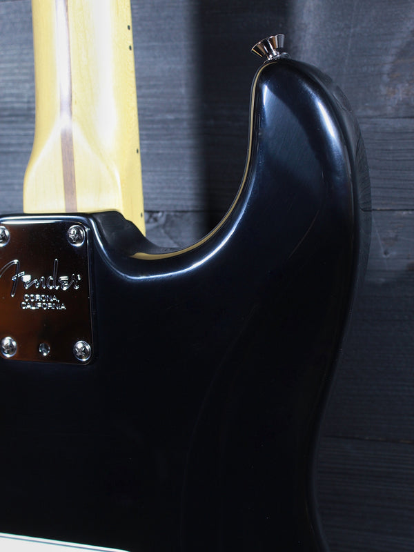 Fender American Strat Pre-Owned c.2004 — Black