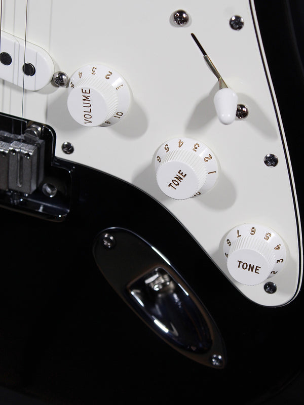 Fender American Strat Pre-Owned c.2004 — Black