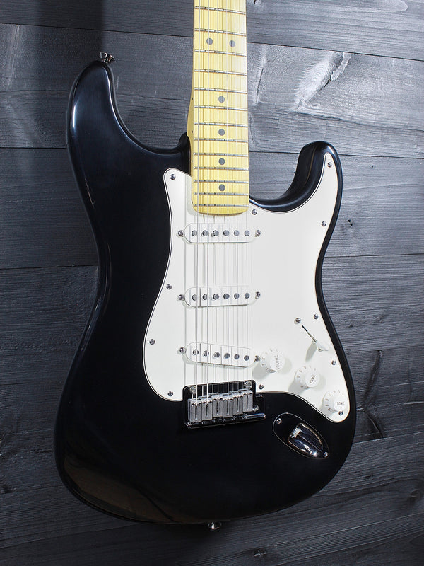 Fender American Strat Pre-Owned c.2004 — Black