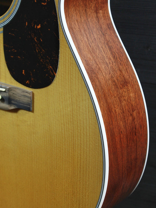 Martin 000E Retro Plus Granadillo — Road Series — Acoustic-Electric Guitar