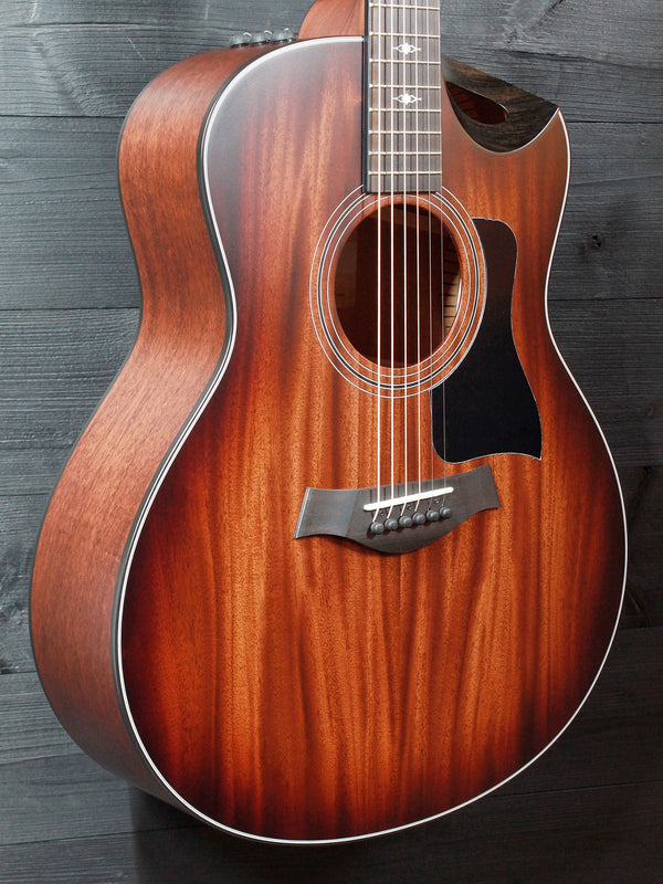 Taylor 326ce Mahogany Grand Symphony  w/ Soundport Cutaway