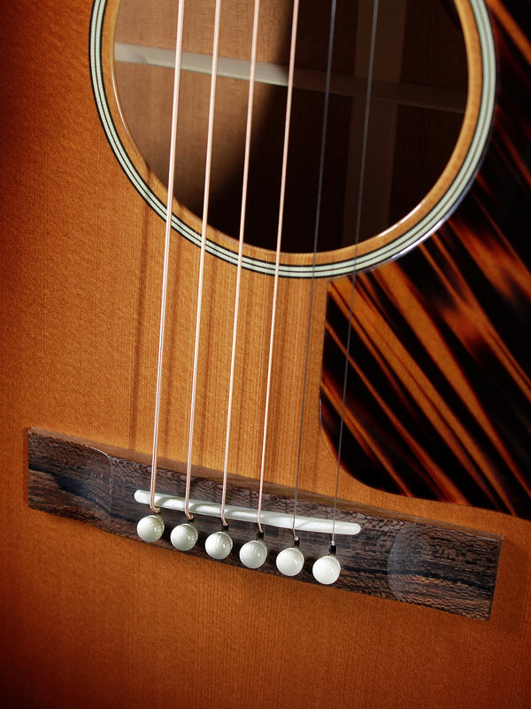 Bouregios Guitars Touchstone Standard LDBS/TS 00 14-Fret Sunburst Acoustic Guitar