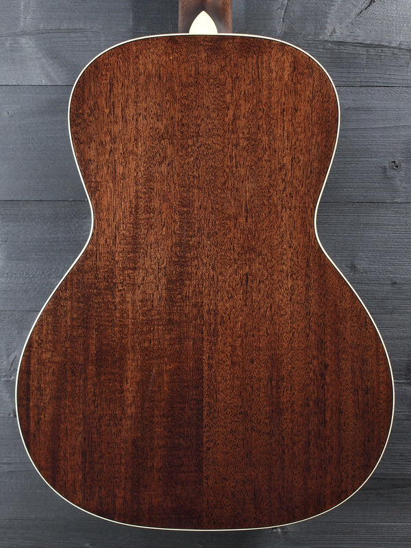 Bourgeois Guitars Touchstone Standard LDBS/TS 00 14-Fret Sunburst Acoustic Guitar