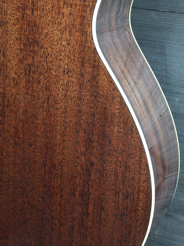 Bourgeois Guitars Touchstone Standard LDBS/TS 00 14-Fret Sunburst Acoustic Guitar
