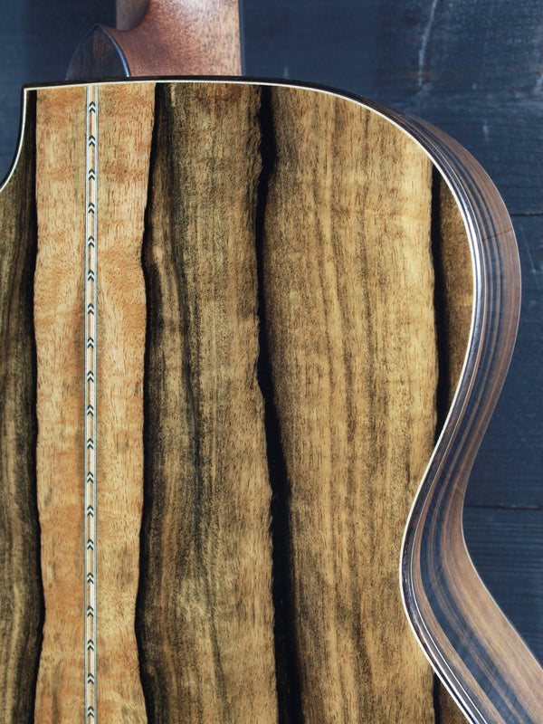     Bourgeois Touchstone Soloist OMC TS-LE Launch Edition acoustic guitar with Macassar Ebony back and sides Upper bout