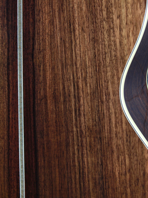 Bourgeois Touchstone OM Vintage TS Indian Rosewood back Wood grain