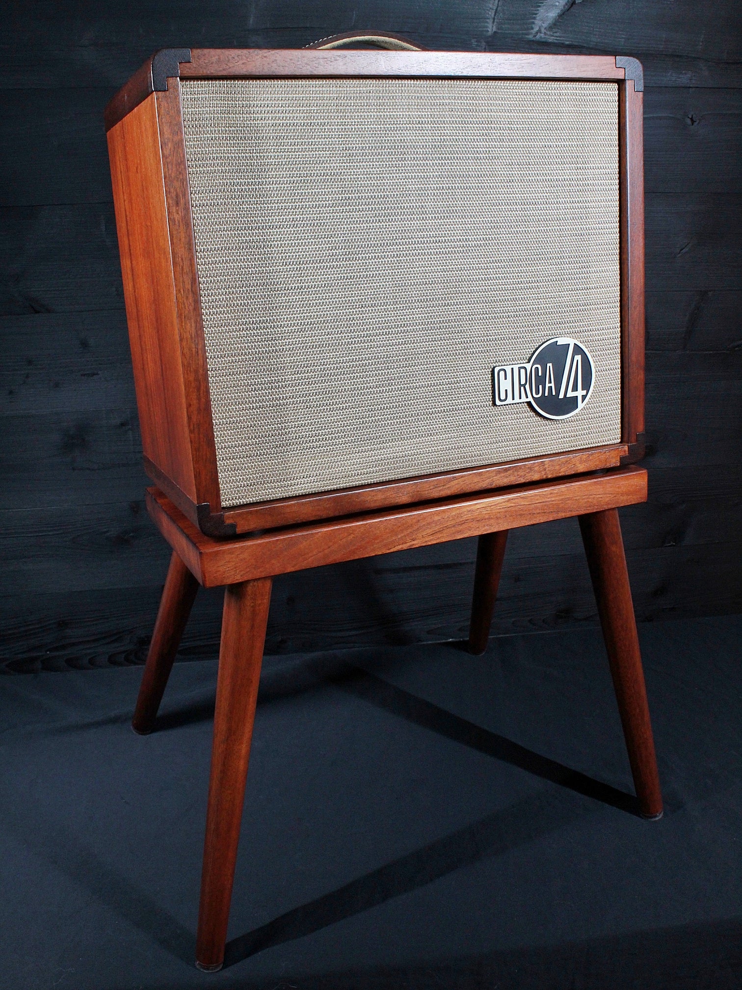 Circa 74 Acoustic 2 in 1 Acoustic / Vocal Amplifier / Taylor Guitars 5
