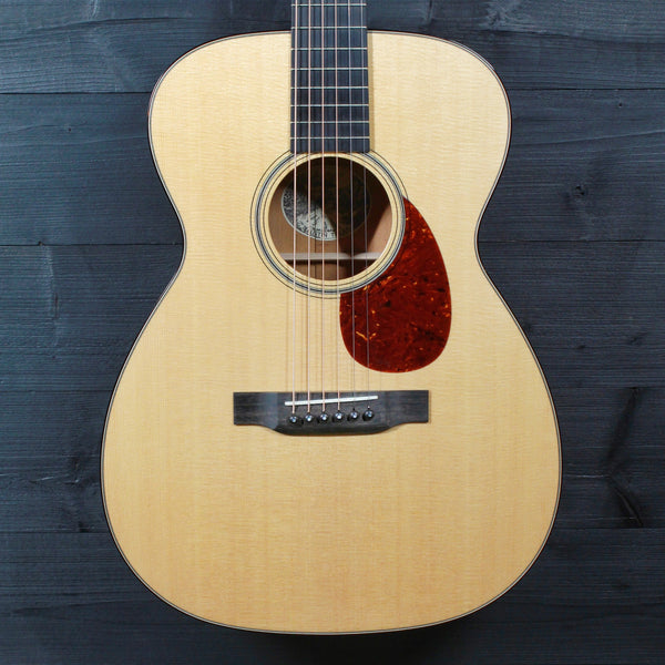 Pre-Owned Collings 001 VN 14-Fret Mahogany / Spruce Acoustic Guitar