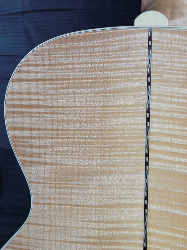 Collings Guitars SJ Maple Small Jumbo Acoustic Guitar