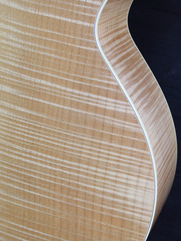Collings Guitars SJ Maple Small Jumbo Acoustic Guitar