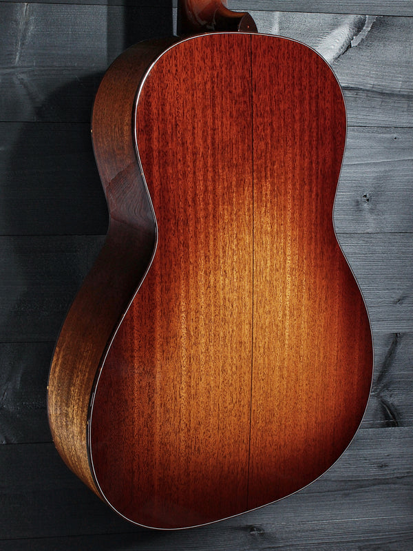 Custom Santa Cruz 00-1929 Style 12-Fret all-solid mahogany acoustic guitar with shaded Edgeburst Back glamour shop