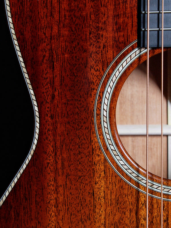 Custom Santa Cruz 00-1929 Style 12-Fret all-solid mahogany acoustic guitar with shaded Edgeburst Sound hole and rosette