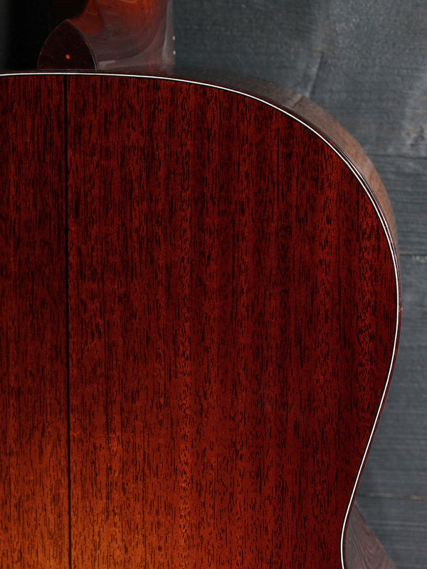 Custom Santa Cruz 00-1929 Style 12-Fret all-solid mahogany acoustic guitar with shaded Edgeburst Mahogany back