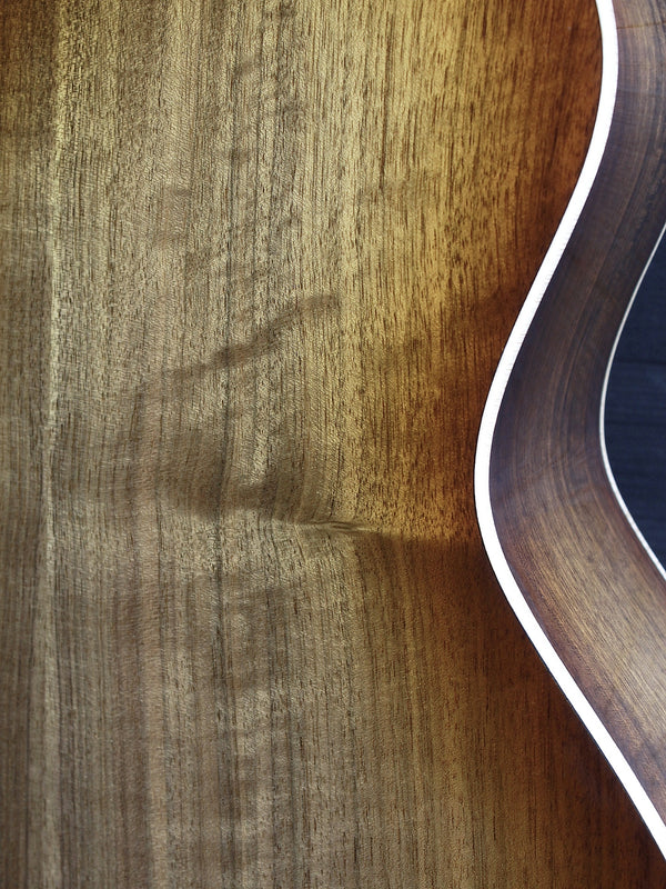 Pre-Owned Taylor Custom Grand Auditorium Figured Walnut Acoustic-Electric Guitar | Shaded Edgeburst | ES2 Electronics