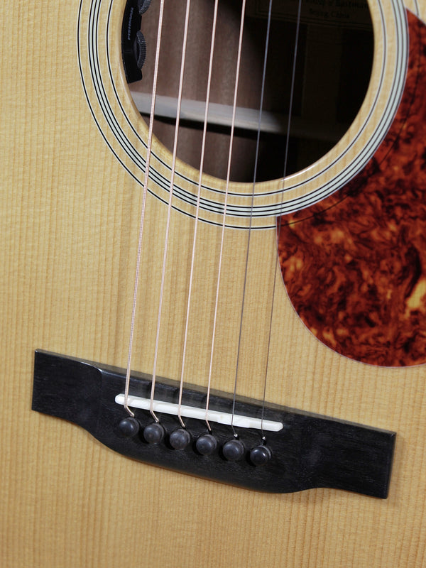 Eastman Guitar E1 OM-DLX Solid Sapele / Thermo-Cured Spruce  w/Fishman Electronics