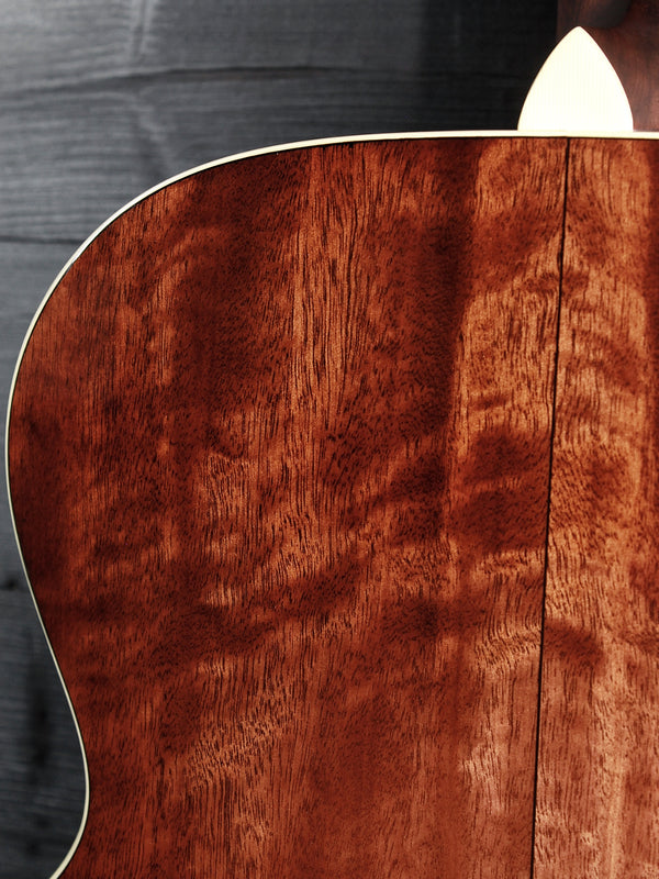 Eastman Guitars AC330E-12 Mahogany / Spruce 12-String Acoustic-Electric