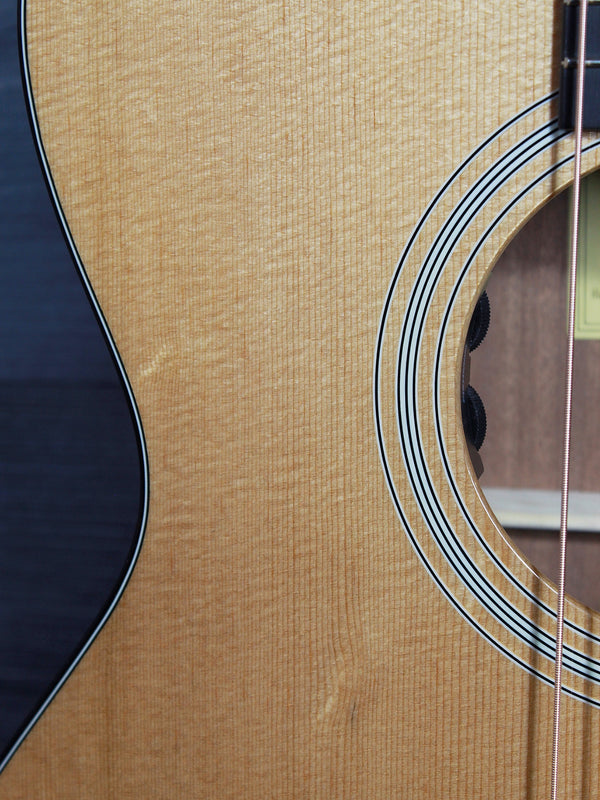 Eastman Guitar E1 OM-DLX Solid Sapele / Thermo-Cured Spruce  w/Fishman Presys Electronics