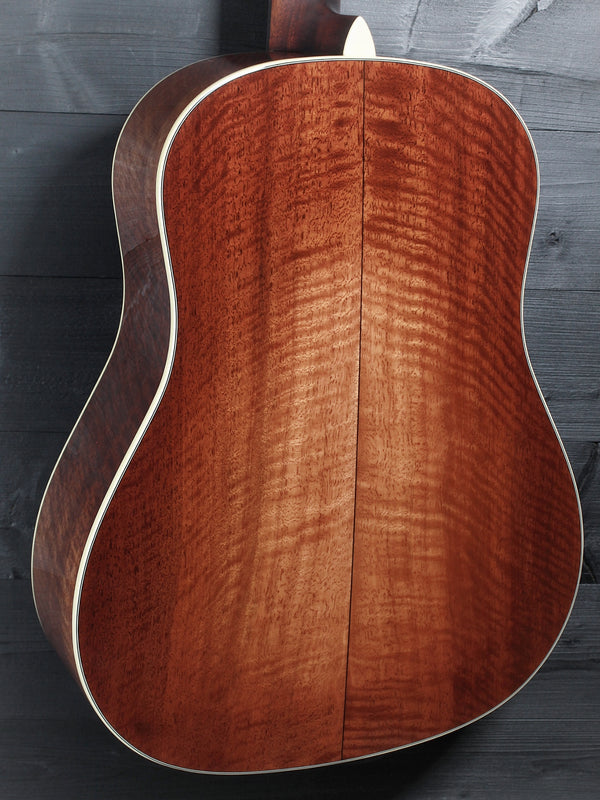 Eastman E10 SS-TC Thermo-Cured Adirondack Slope Shoulder Dreadnought – Sunburst
