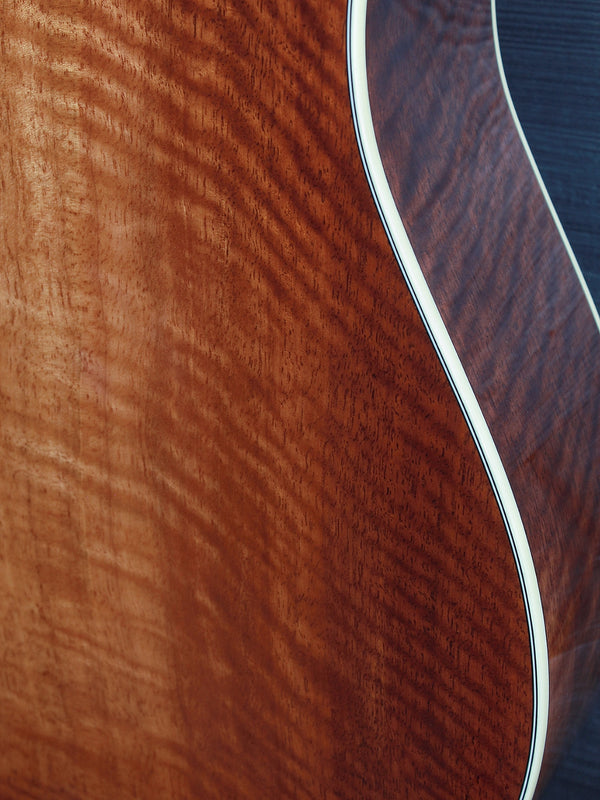 Eastman E10 SS-TC Thermo-Cured Adirondack Slope Shoulder Dreadnought – Sunburst