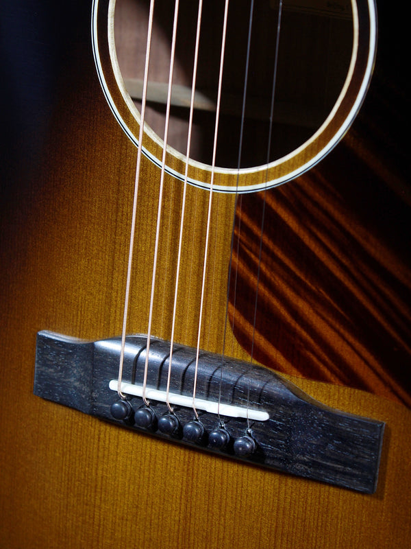 Eastman E10 SS-TC Sunburst Slope Shoulder Thermo-Cured Adirondack Dreadnought Acoustic Guitar