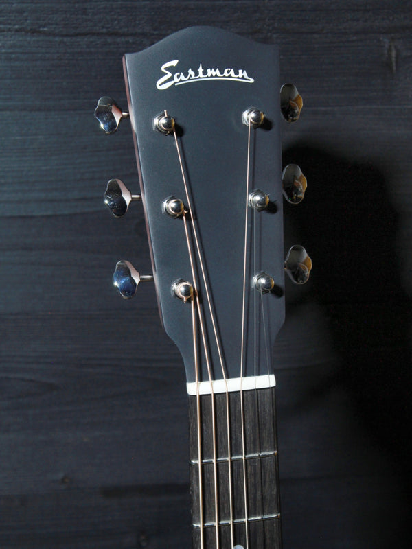 Eastman E10 SS-TC Sunburst Slope Shoulder Thermo-Cured Adirondack Dreadnought Acoustic Guitar