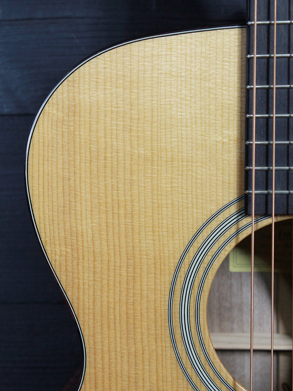 Eastman E10 OM-TC Mahogany / Thermo-Cured Adirondack Acoustic Guitar