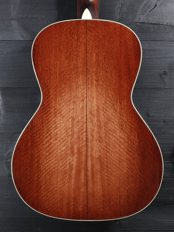 Eastman Guitars E10OOSS-TC Thermo-Cured Adirondack Sunburst OO Slope Shoulder