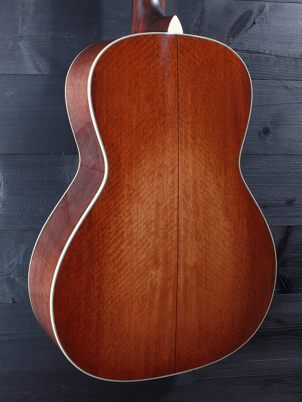 Eastman Guitars E10OOSS-TC Thermo-Cured Adirondack Sunburst OO Slope Shoulder