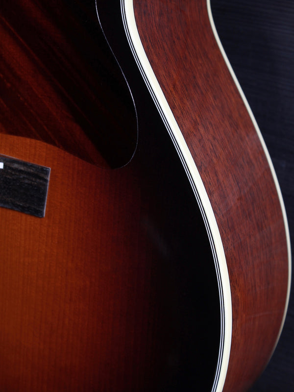 Eastman Guitars E10OOSS-TC Thermo-Cured Adirondack Sunburst OO Slope Shoulder