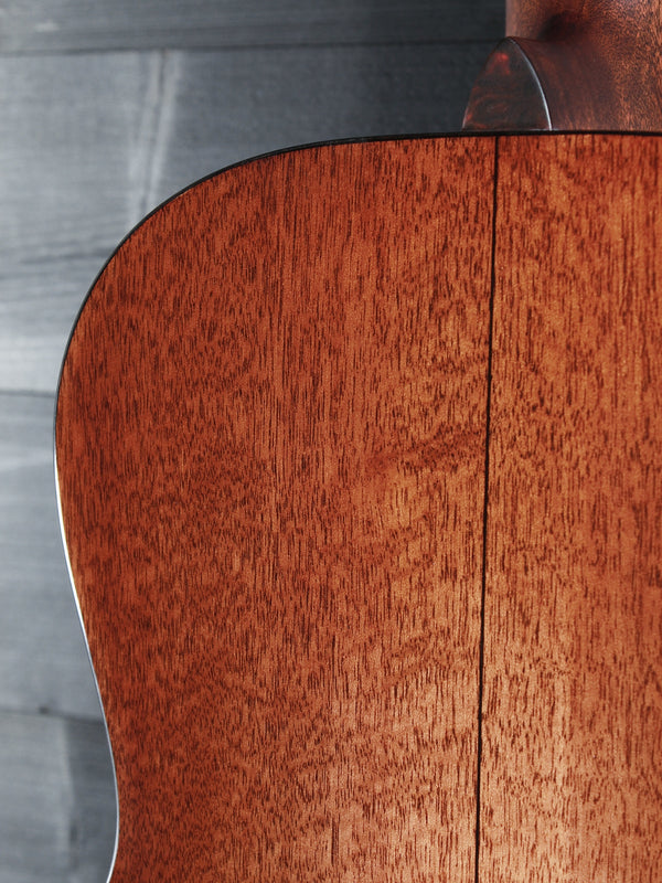 Eastman E10P-TC Solid Mahogany back and sides close up upper bout