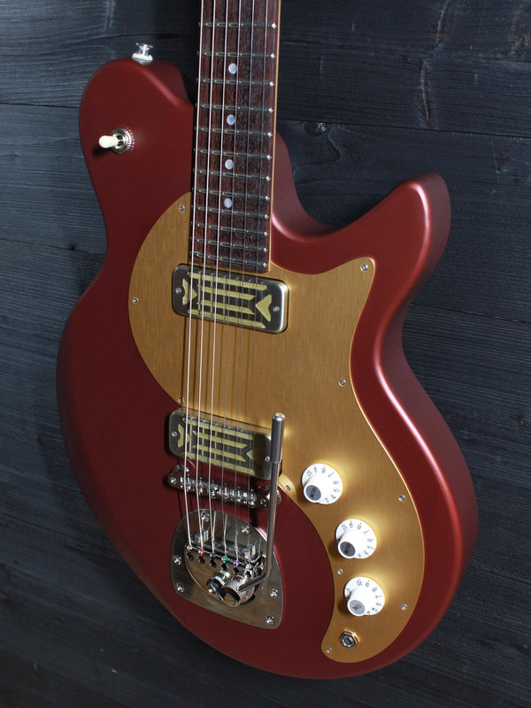 Eastman FullerTone Offset ’62 Solidbody Electric Guitar – Dakota Red