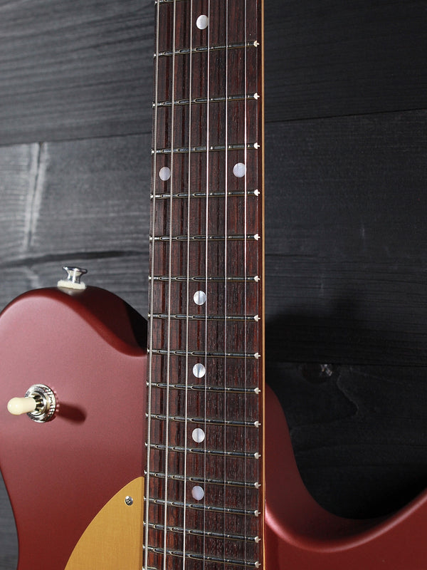 Eastman FullerTone Offset ’62 Solidbody Electric Guitar – Dakota Red
