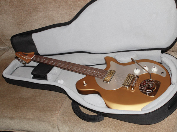 Eastman Fullertone Offset with included Eastman gig bag