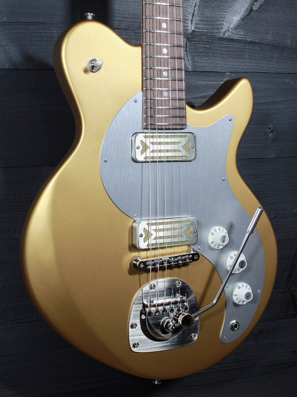 Eastman Fullertone Offset Gold electric guitar angled body view