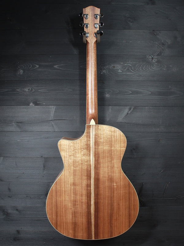 Eastman AC422ce-Koa-LTD Solid Koa / Spruce Auditorium Acoustic-Electric Guitar