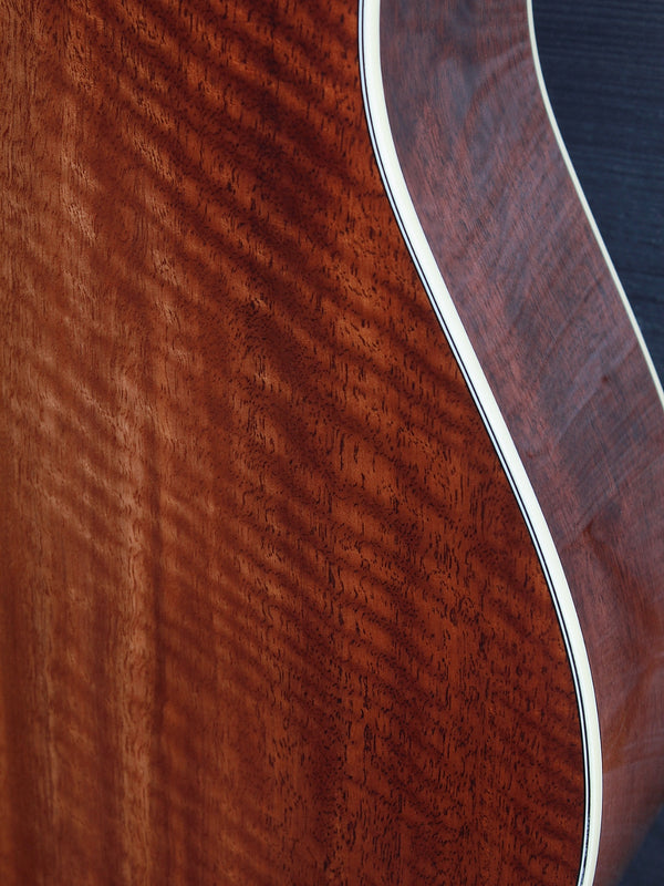 Eastman E10 SS-TC Flamed Mahogany / Torrified Spruce Solid Wood Acoustic Guitar